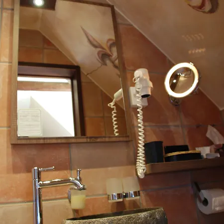 Hotell Mittelalterhotel-gaestehaus Rauchfang 3*