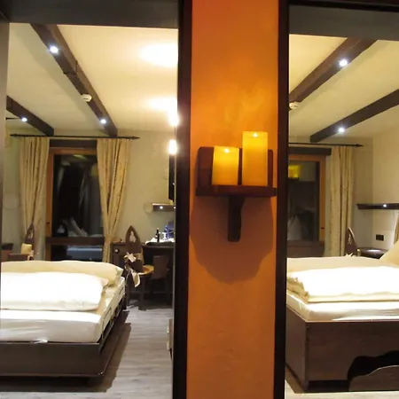 Mittelalterhotel-gaestehaus Rauchfang Szálloda Meersburg