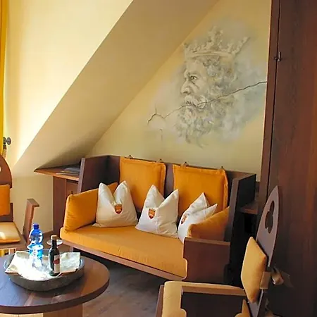Mittelalterhotel-gaestehaus Rauchfang Szálloda