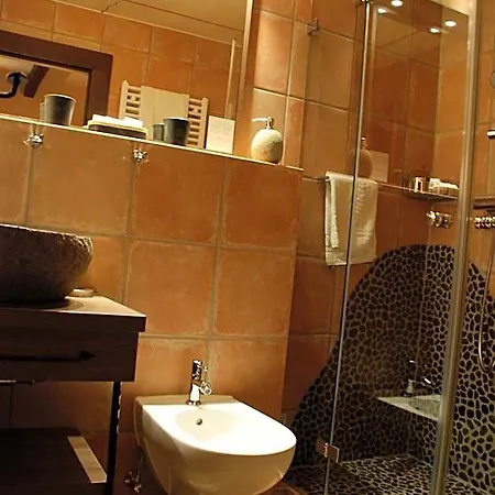 Szálloda Mittelalterhotel-gaestehaus Rauchfang Meersburg