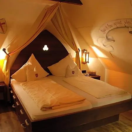 Szálloda Mittelalterhotel-gaestehaus Rauchfang 3*