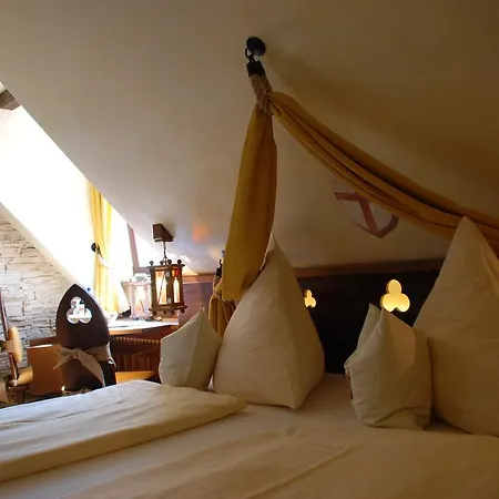 Szálloda Mittelalterhotel-gaestehaus Rauchfang