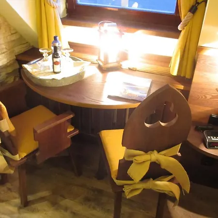 Mittelalterhotel-gaestehaus Rauchfang Hotel
